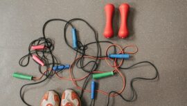 cordes à sauter au sol