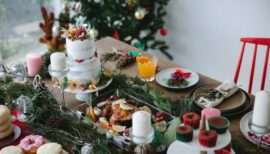 table de fête (Noël, jour de l'An).