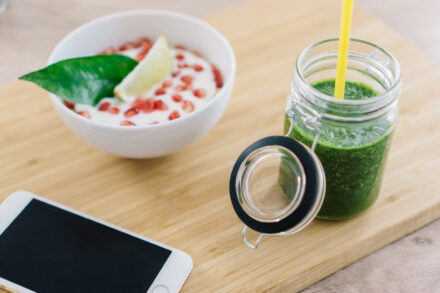 repas pour sportif avec spiruline en smoothie